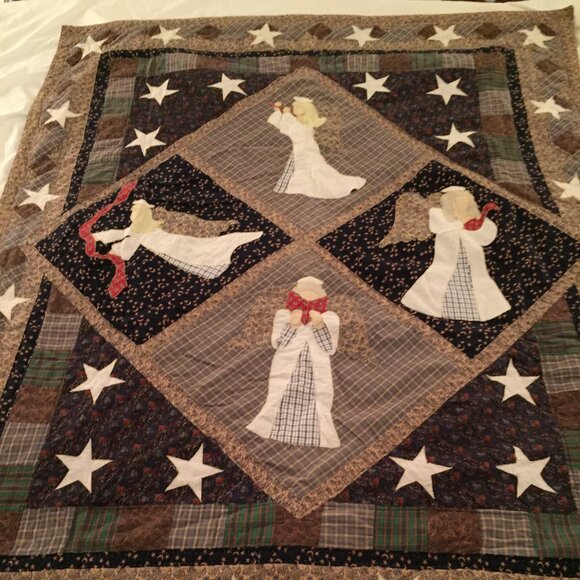 Vintage Handmade QUILT Christmas Angel Star Throw Folk Art Country Hand Stitched - Picture 1 of 13